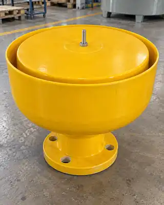 Peça industrial amarela em PRFV